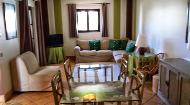 Olhos De Agua, Apartment For Sale
