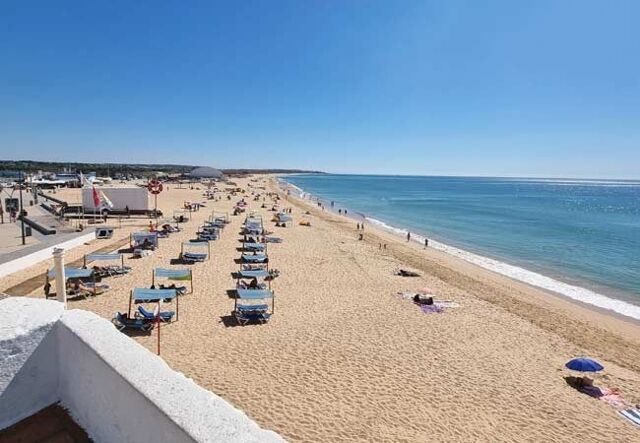 Armacao De Pera, First-floor Apartments In