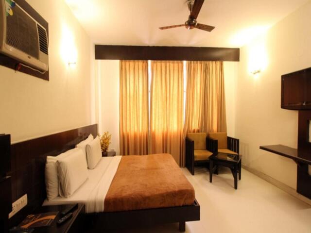 A -,vishal Enclave,opposite Vishal Cinema, New Delhi And Ncr, Hotel Aman Deluxe A -,vishal Enclave,opposite Vishal Cinema, New Delhi And Ncr, Hotel Aman Deluxe