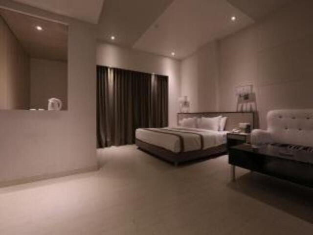 A Civil Lines, Chowki Chouraha, Bareilly, Amaya Hotel, Hotel