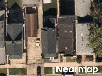 W Th Pl, Chicago, Preforeclosure Property In