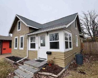 Main Ave N, Roseau, Foreclosure Single-family Home
