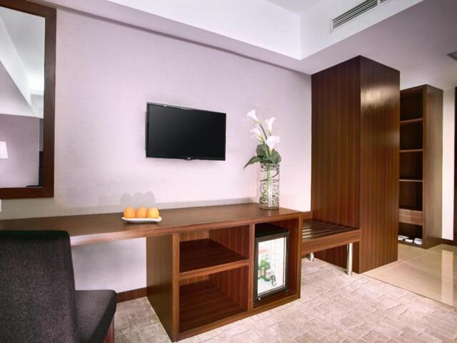 Jl. Mayjen Sungkono No.,madiun, Aston Madiun Hotel