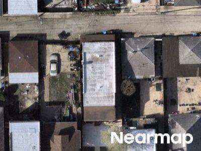 W Rice St, Chicago, Preforeclosure Single-family Home