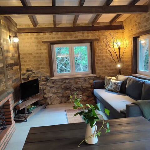 Mafra, Room For Rent