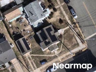 Columbus Ave, Woodbridge, Preforeclosure Single-family Home