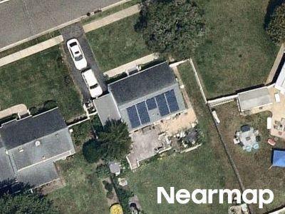 Th St, West Babylon, Preforeclosure Single-family Home