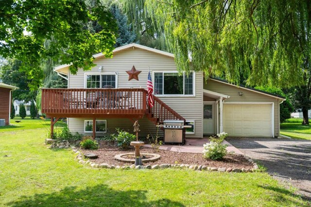 Kendale Ave S, Annandale, Home For Sale