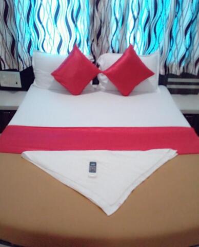 Rustom Market, A.g. Link Road, Sakinaka, Andheri (e), Mumbai, Hotel Relax Residency