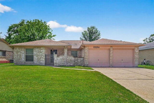 Sherwood Oaks Dr, Houston, Home For Sale Sherwood Oaks Dr, Houston, Home For Sale