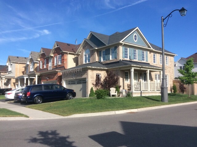 Pickering, Room For Rent