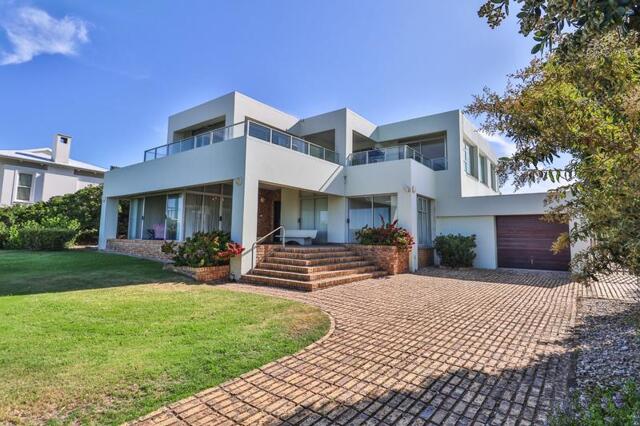 Sanctuary, Plettenberg Bay, Robberg Beachfront Family-friendly