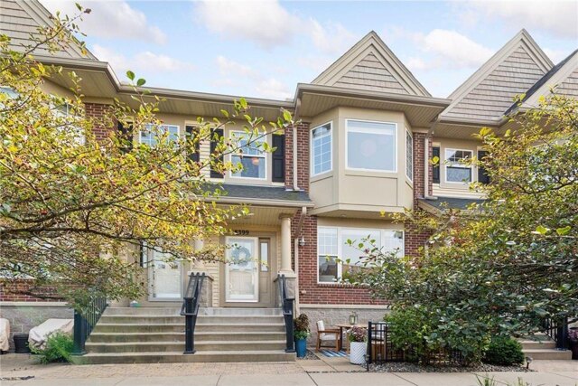 Townsend Dr, Eden Prairie, Home For Sale