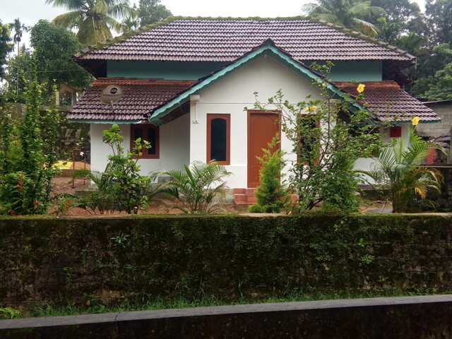 Madikeri, Room For Rent