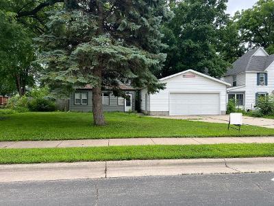E Main St, Mankato, Foreclosure Single-family Home