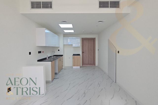 Dubai Land, Rukan,dubai, Townhouse For Rent