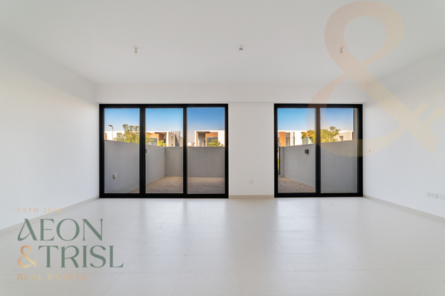 Dubai Land, Cherrywoods, Dubai, Townhouse For Rent