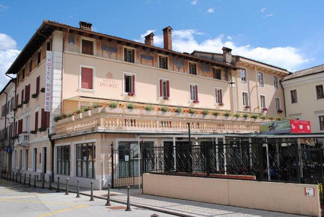 Mestni Trg,tolmin, Hotel Dvorec, Hotel