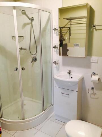 / Queen Elizabeth Drive, Armidale, Armidale Westside Studio / Queen Elizabeth Drive, Armidale, Armidale Westside Studio