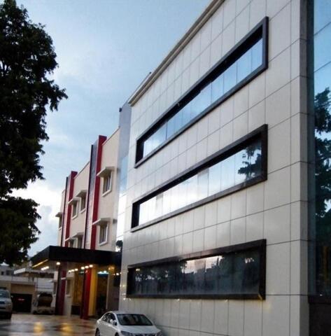 Gandhi Rd, Vrindavan, Hotel Shubham Majesty