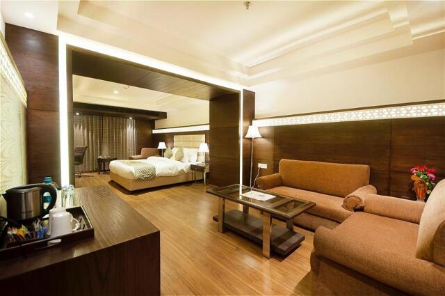 Octroi Post Ferozepur Road Near Mbd Mall, Ludhiana, The Palm Court