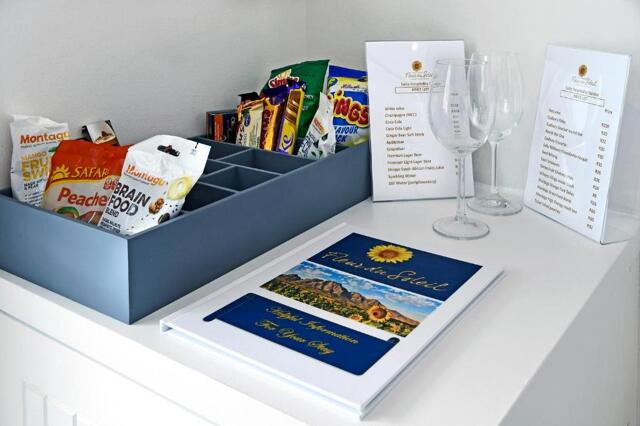 A Van Riebeeck Street, Franschhoek, Fleur Du Soleil