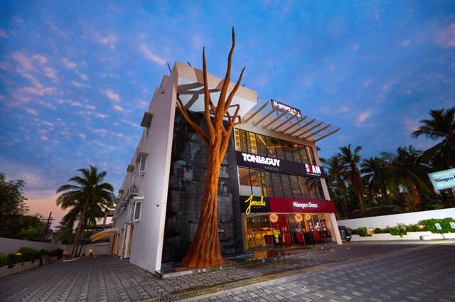 State Highway,no./, East Coast Road, Palvakkam, Chennai, Chennai, Kamar Residences, Serviced