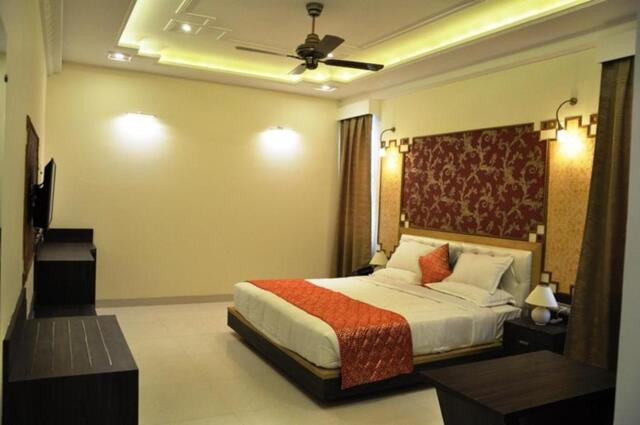 Infront Of Mpeb Power House Airport Road, Gwalior, Hotel The Vedas