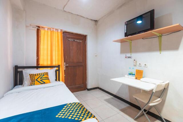 Jln.kayumanis  Gg.sukun No., Matraman, Jakarta Timur, Jakarta, Jakarta, Spot On 2033