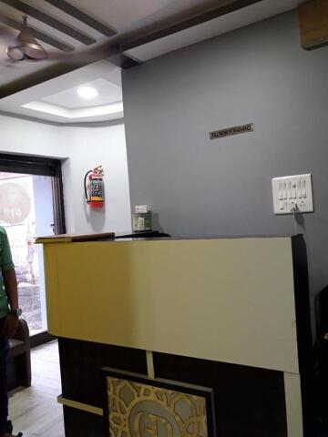 Outhan Lane ,s.v.road ,andheri West Mumbai, Mumbai, Hotel Golden Palace