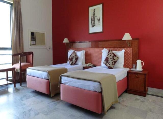 Airport Road, Opposite Khajuraho Airport ,khajuraho, Gw Greenwood, Hotel