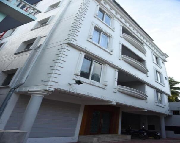 Court Road, Nagercoil, Hotel Reech Nagercoil