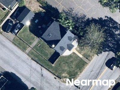 Old Stratfield Rd, Fairfield, Preforeclosure Single-family Home