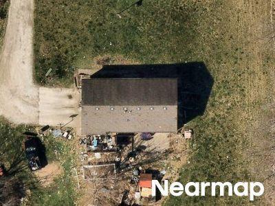 E Perry Rd, Ligonier, Preforeclosure Single-family Home