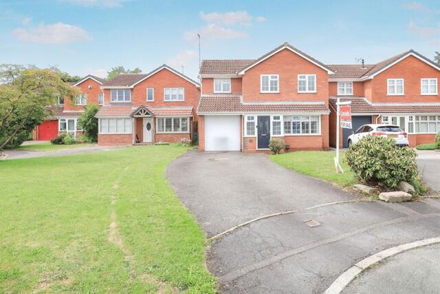 Primrose Gardens, Featherstone, 4 Bedroom Detached