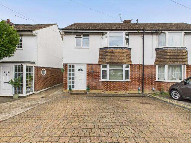 Albion Road, Chalfont St. Giles, 3 Bedroom Semi-detached