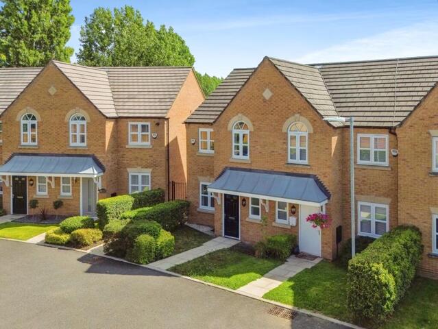 Peak Place, Hyde, 3 Bedroom Semi-detached Peak Place, Hyde, 3 Bedroom Semi-detached