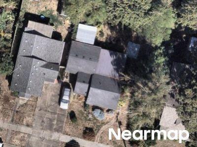 Se Vine St, Mcminnville, Preforeclosure Single-family Home