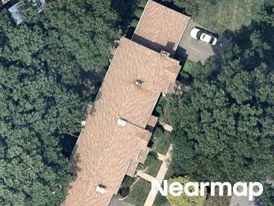 Smith Cmns, Yaphank, Preforeclosure Condo In