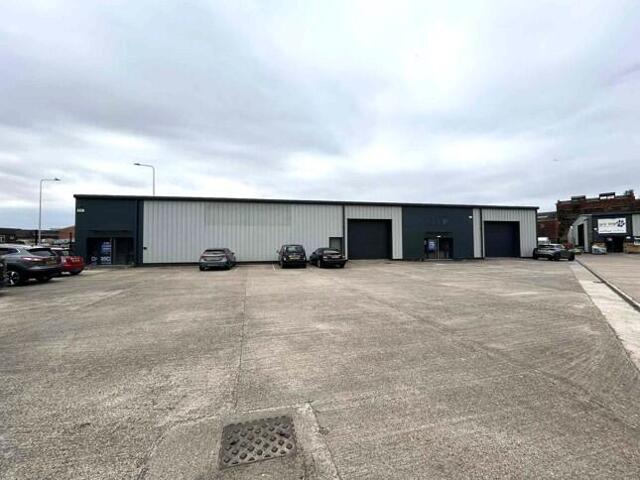 Cleveland Street, Units    Waterloo Trade Park, Hull, Light Industrial Facility