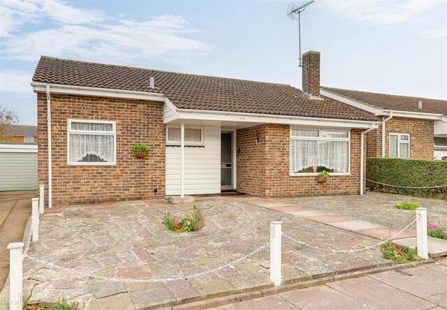 The Greenway, Goring-by-sea, 2 Bedroom Detached The Greenway, Goring-by-sea, 2 Bedroom Detached