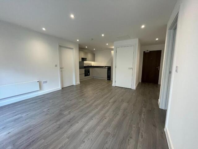 Willow Road, Leeds, 2 Bedroom Apartment
