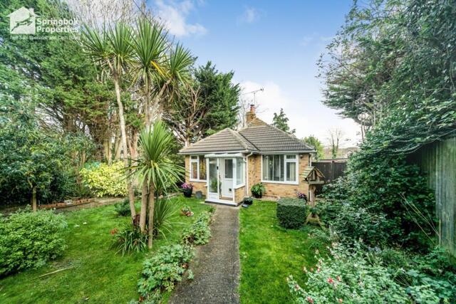 Spring Close, 2 Bedroom Detached
