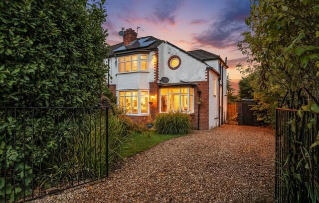 Carlton Avenue, Cheadle Hulme, 3 Bedroom Semi-detached