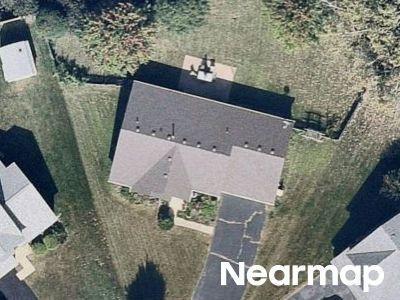 Berkshire Ct, Oswego, Preforeclosure Single-family Home