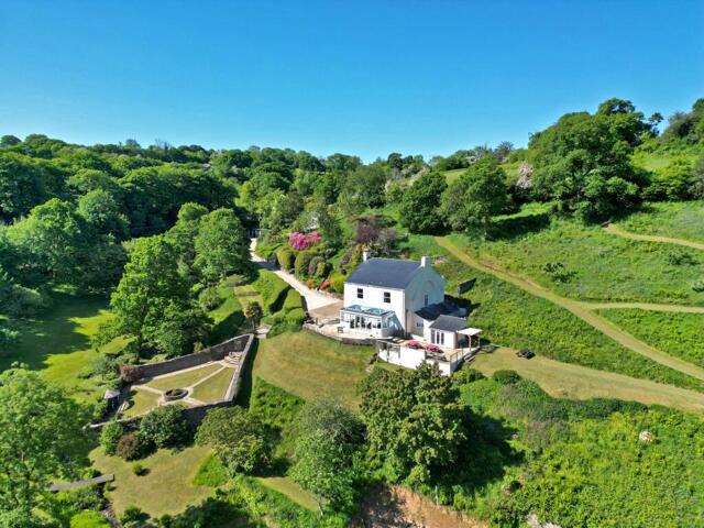 Blackawton, Lot,totnes, 5 Bedroom Detached Blackawton, Lot,totnes, 5 Bedroom Detached