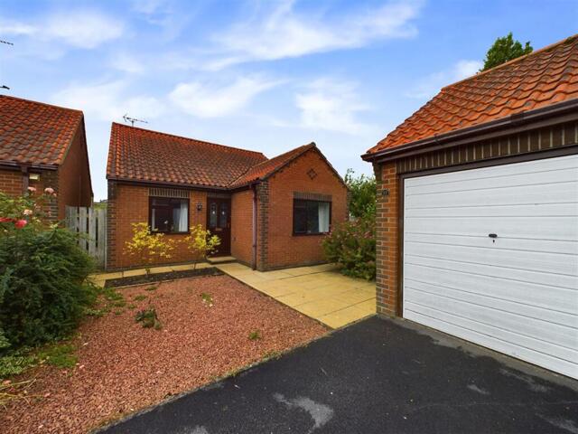 Angus Drive, Driffield, 2 Bedroom Detached Angus Drive, Driffield, 2 Bedroom Detached