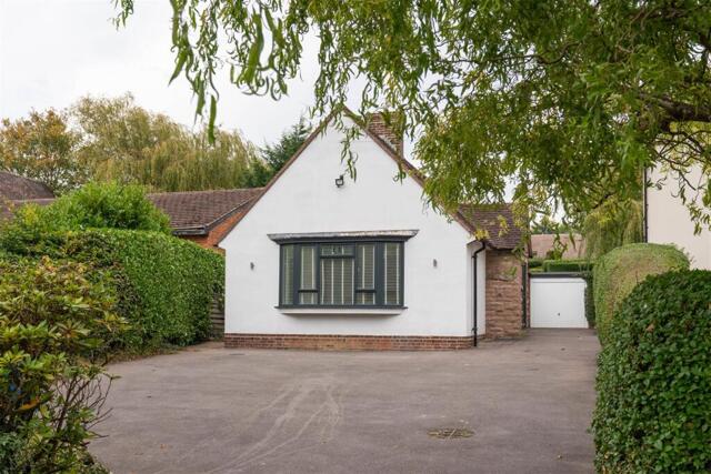 Chatsworth Road, Brookside, 2 Bedroom Detached Chatsworth Road, Brookside, 2 Bedroom Detached