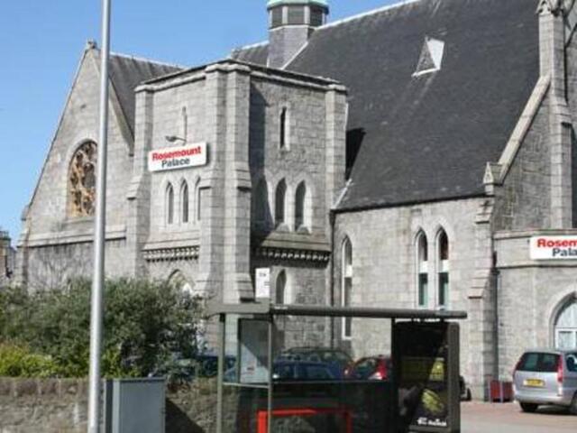 Life Centre, Caroline Place, Aberdeen, Rosemount Palace, Guesthouse/bed