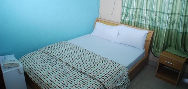 Tinubu Estate Road,odogunyan Bus Stop,off Odo Nla, Ikorodu, Jaftel Hotel And Tinubu Estate Road,odogunyan Bus Stop,off Odo Nla, Ikorodu, Jaftel Hotel And